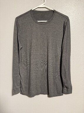 32 Degrees  Men's M  Thermal Shirt Heather Grey Gray Silky/ Smooth  Long Sleeve